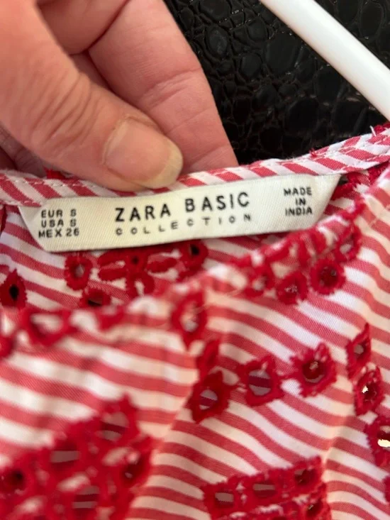 Zara Striped Eyelet Boxy Style Top - Picture 3 of 15